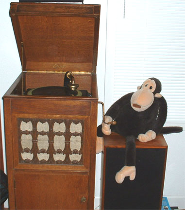 Monkey cranks up the Edison ("Victrola")